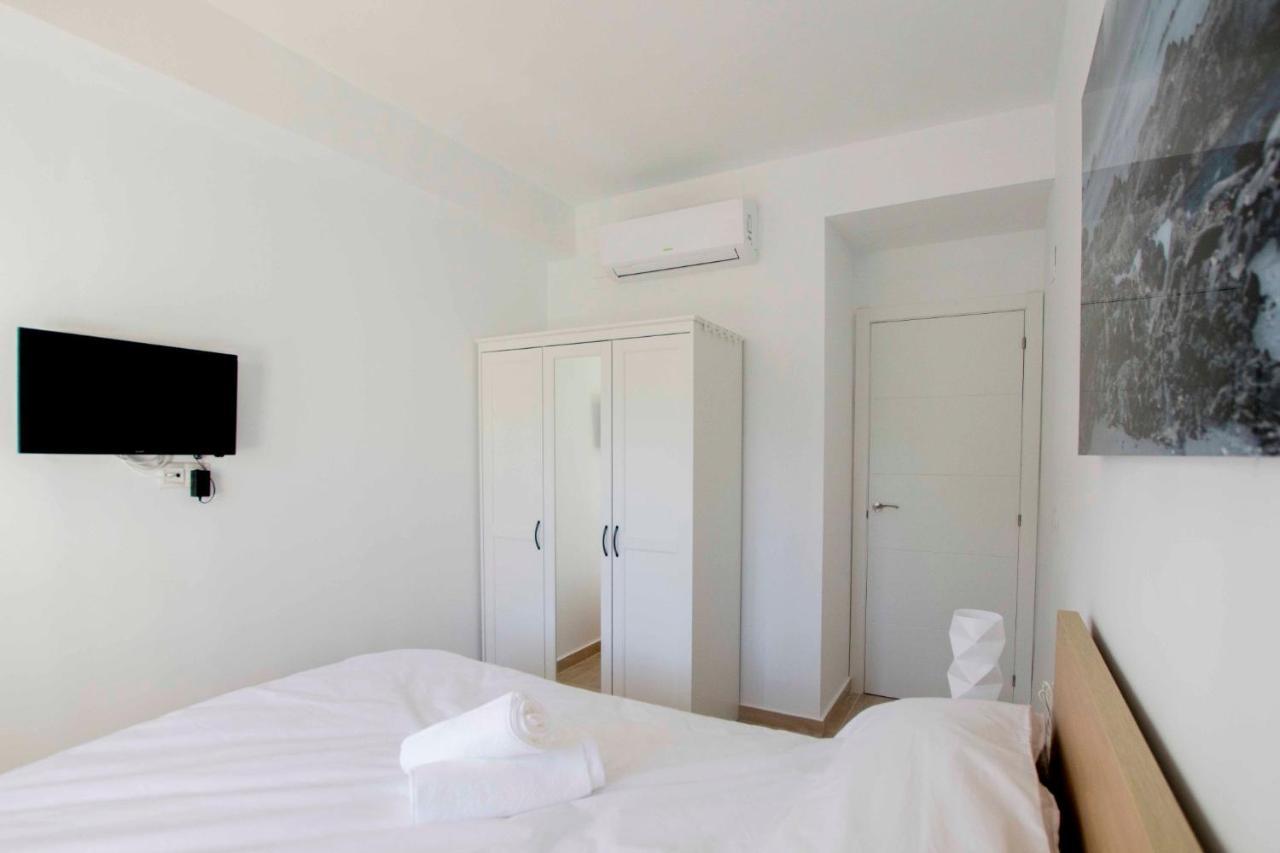 Apartamentos Los Alamos Sardinero Торремолінос Екстер'єр фото