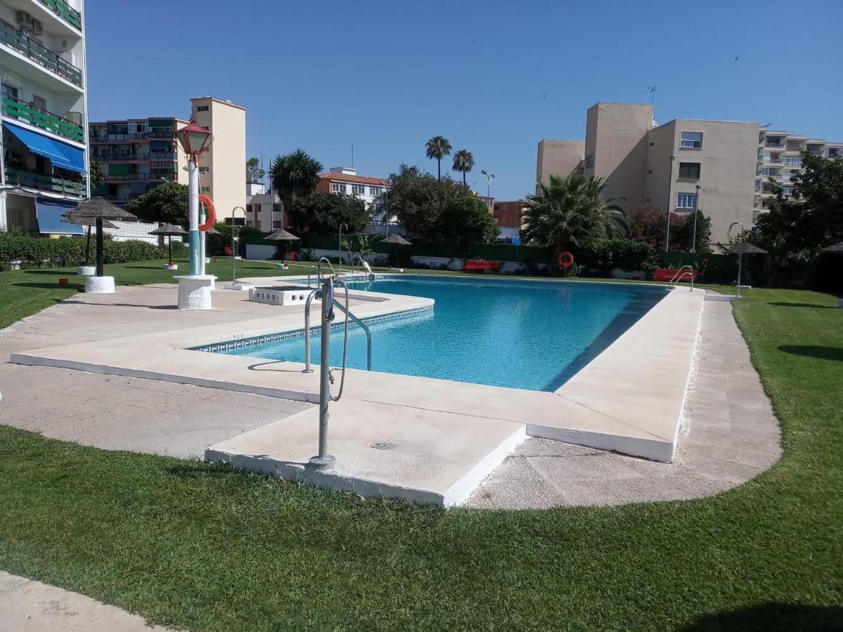 Apartamentos Los Alamos Sardinero Торремолінос Екстер'єр фото